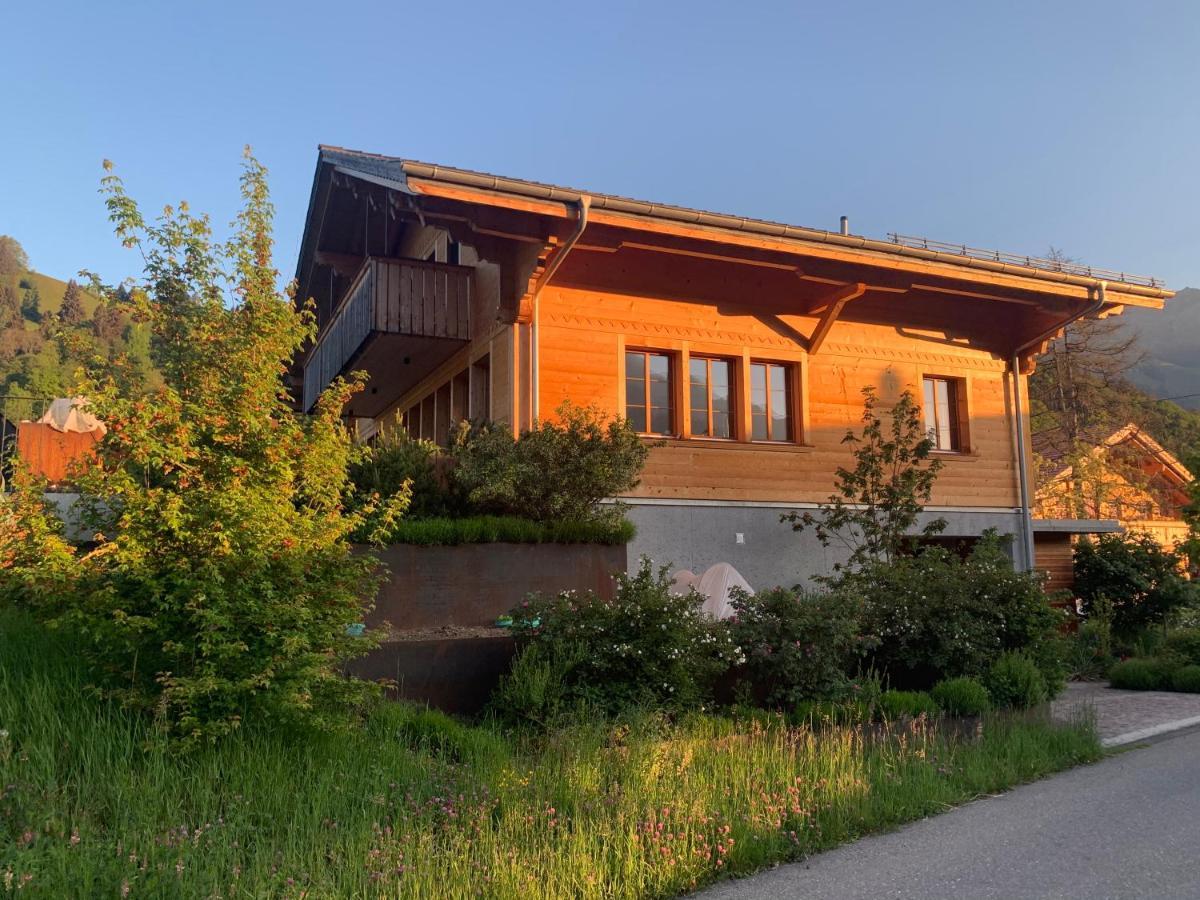 Chalet Park Apartment mit Sauna Hamam Diemtigen Exterior foto